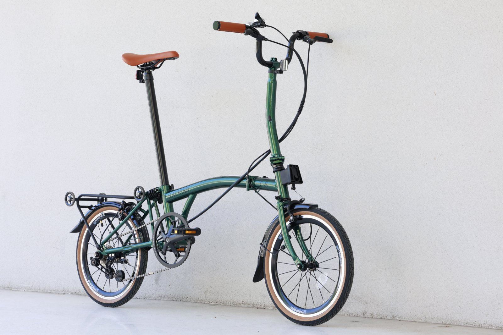 HACHIKO TRIFOLD T8 | 2026 Pre-Release | 7 Speed Shimano Groupset | Brompton Clone 🔥